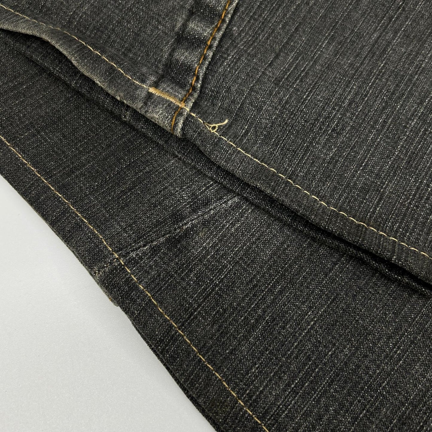 TRUE RELIGION 真实信仰 32803 TRM504 黑色 JOEY 靴型牛仔裤 下装
