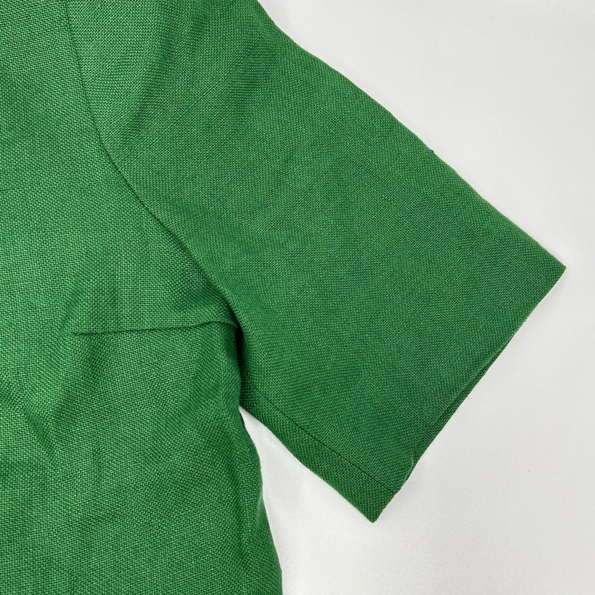 JUN ASHIDA green linen half-sleeve jacket with decorative gold buttons, jacket
