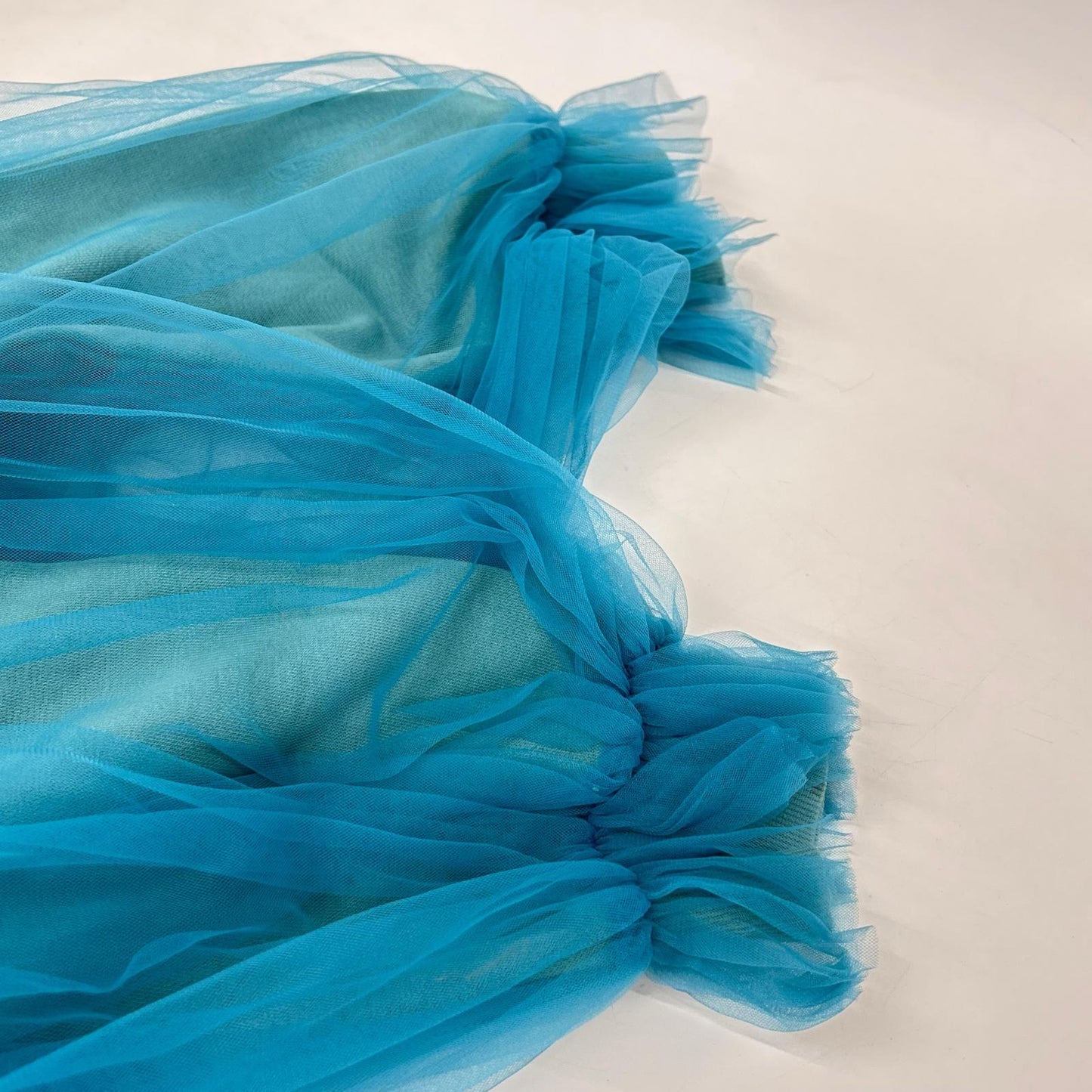 VIVIANO ヴィヴィアーノ VS-AW23-CS05 ブルー Gathered Tulle Trimmed Sweat トップス