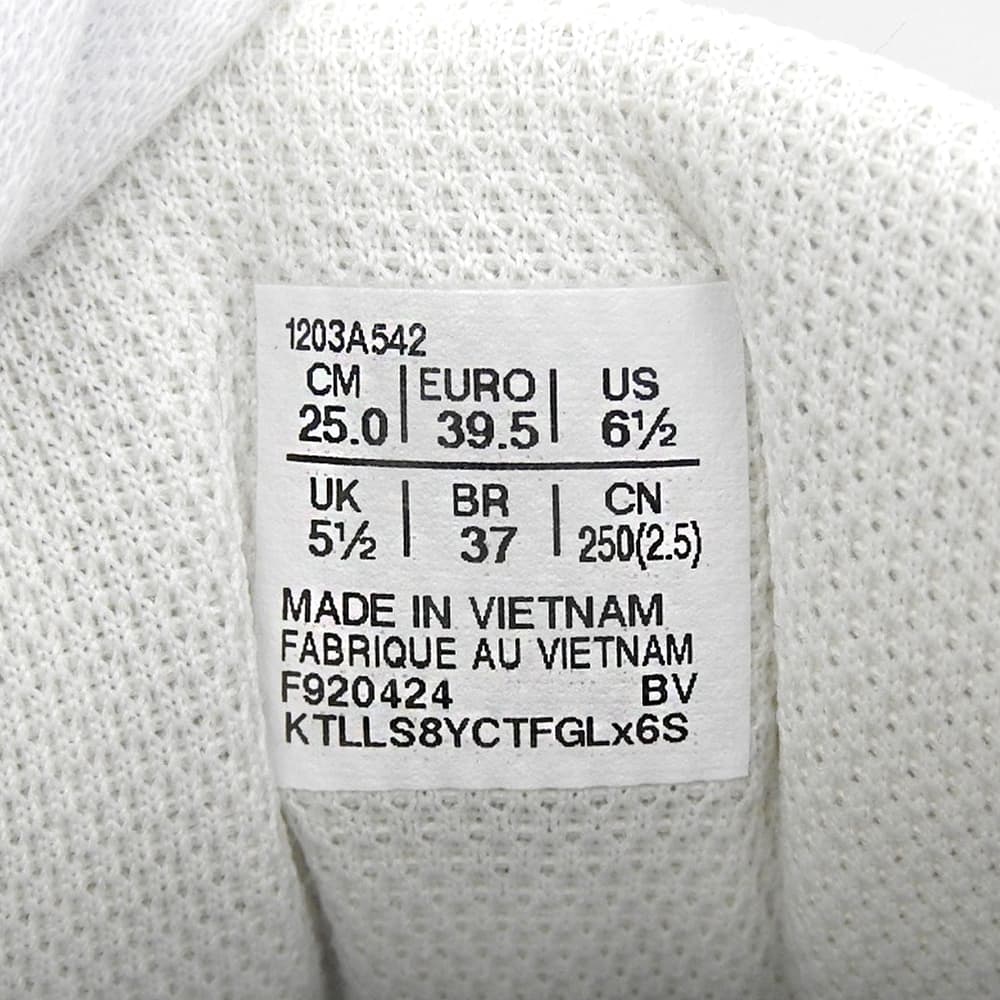 asics アシックス 美品 GEL-NYC 2055 スニーカー シューズ メンズ クリーム/シルバー 25cm 1203A542-100 シューズ