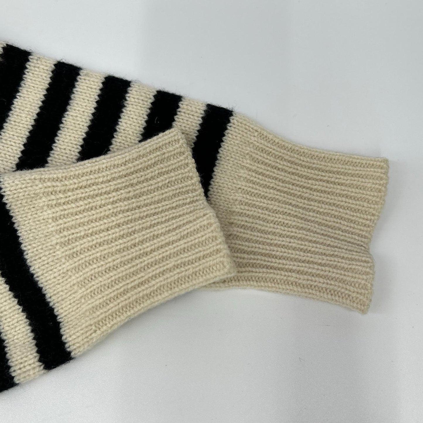 MAISON KITSUNE メゾンキツネ FW15W626 アイボリー×ブラック ウールモヘア フォックスヘッド セーター トップス
