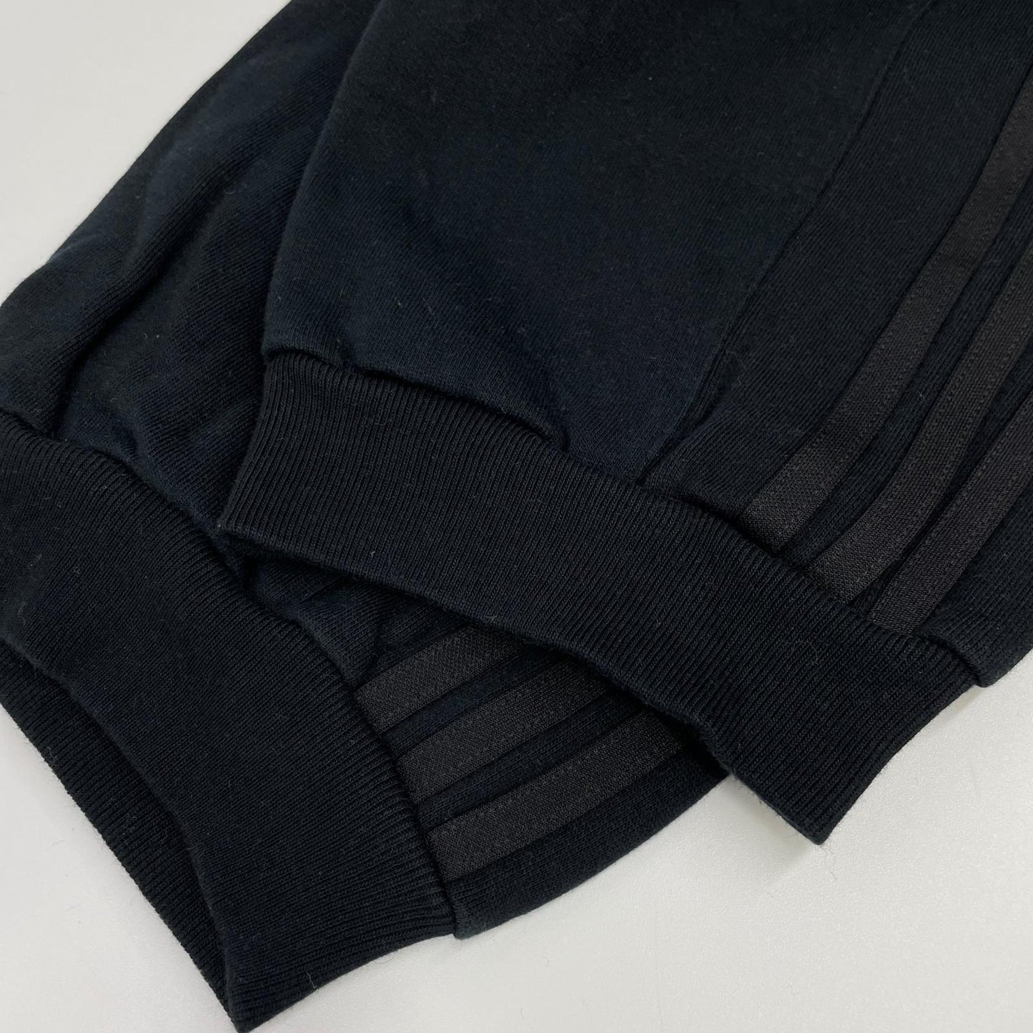 MONCLER モンクレール × adidas 2022 IJ8321 Black JERSEY BOTTOMS Pants Bottoms