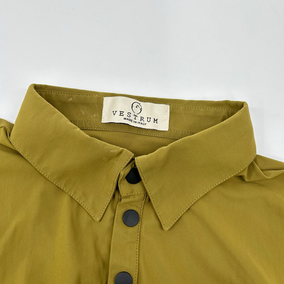 その他ブランド 【VESTRUM】M6318-60002 カーキ Lismore SS Polo トップス