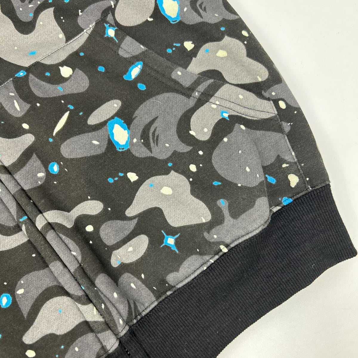 A BATHING APE アベイシングエイプ 90s グレー 初期 スペースカモ シャーク フルジップパーカー トップス