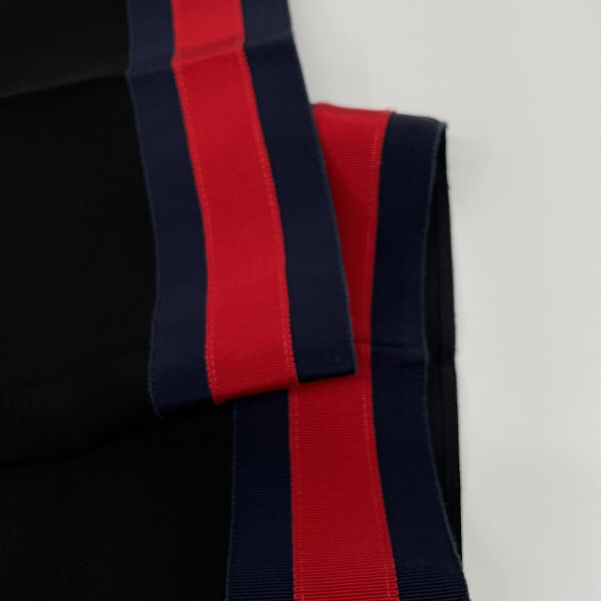 GUCCI グッチ ブラック ワイド テーパードパンツ ボトムス 40