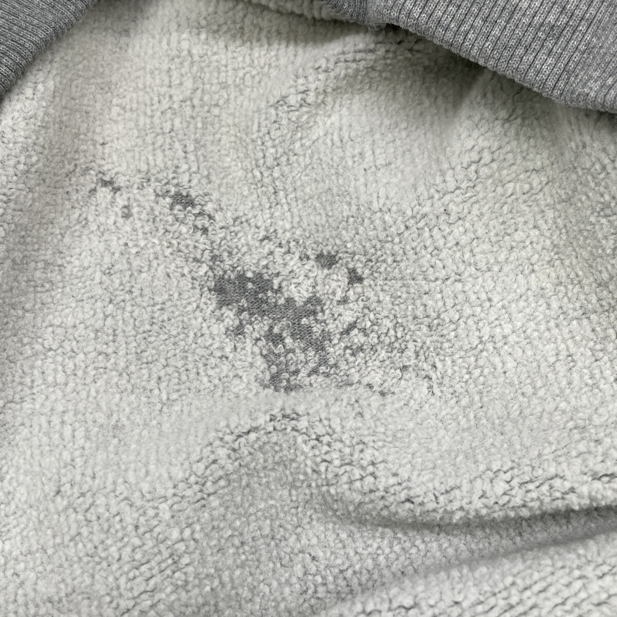 MM6 エムエムシックス グレー ロゴ刺繍 スウェットプルオーバー トップス Ⅿ