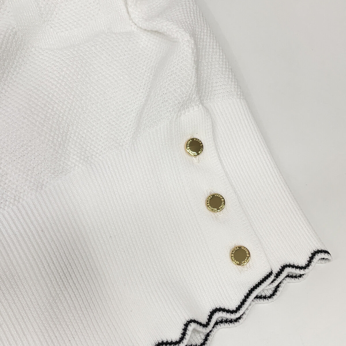 MARK&LONA MLW-6A-AB04 White Knit Vest Henley Neck Shirt Top