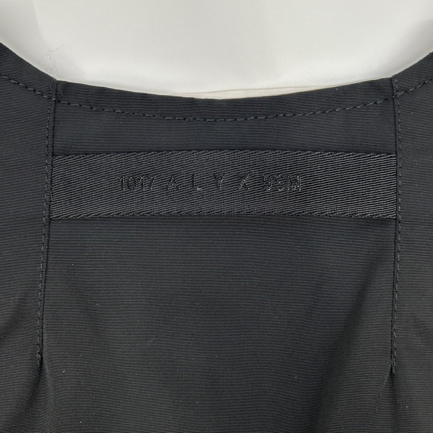 1017 ALYX 9SM Alyx S19-ALYX-AAM Black Attachment Belt Nylon Vest
