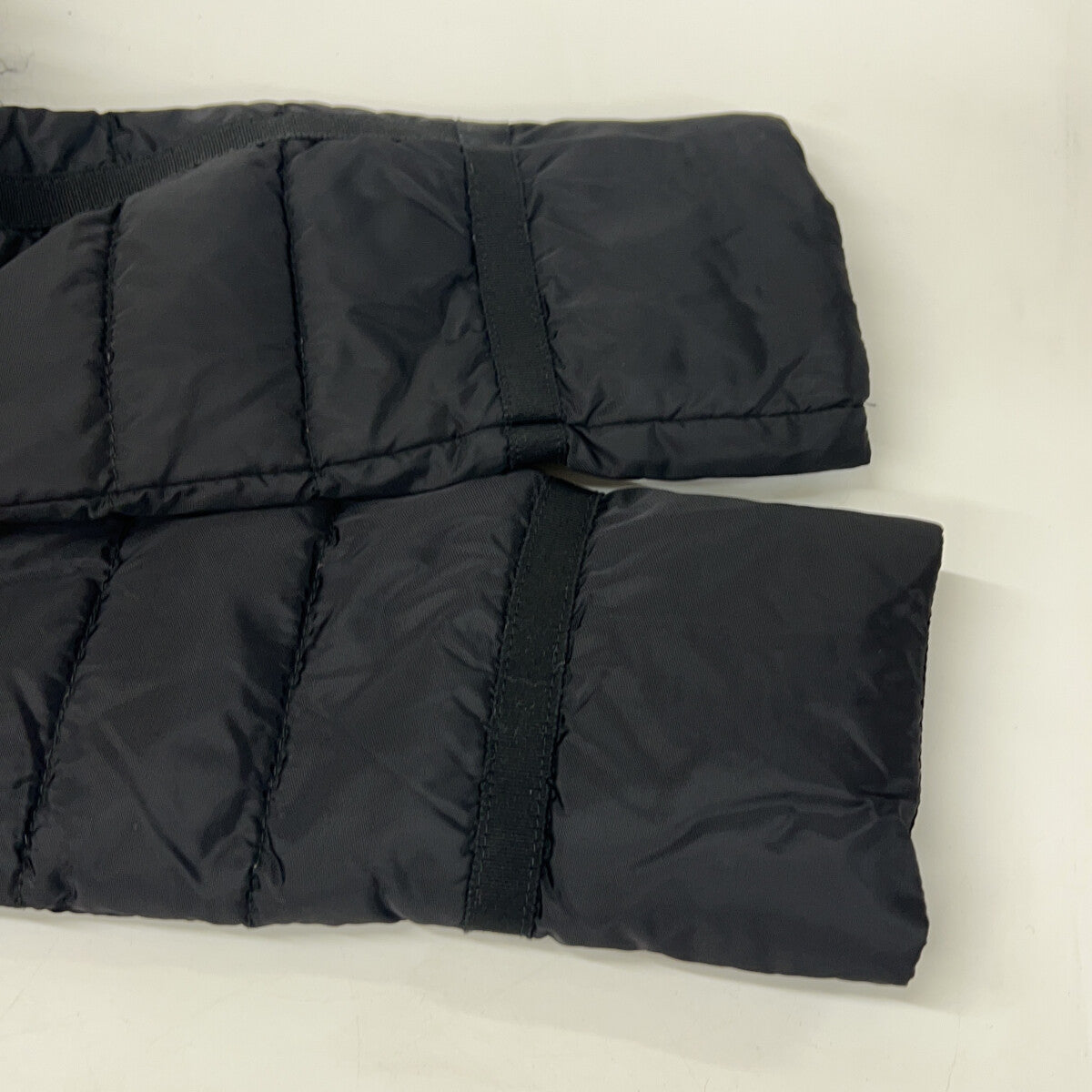 MONCLER SUMIYO short down jacket with fur-trimmed collar jacket