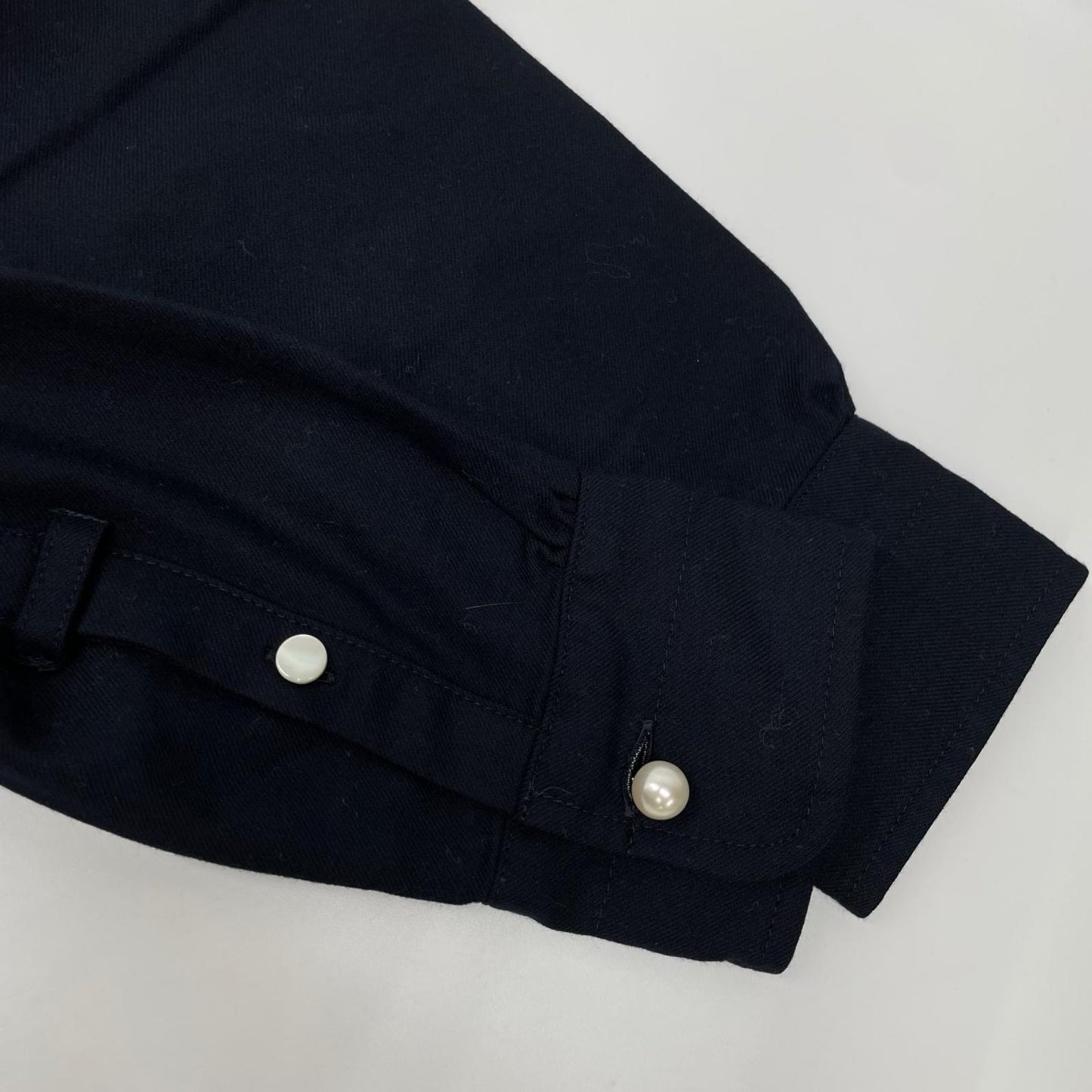 martinique マルティニーク A0398FB323 ネイビー サキソニーパールスキッパー トップス
