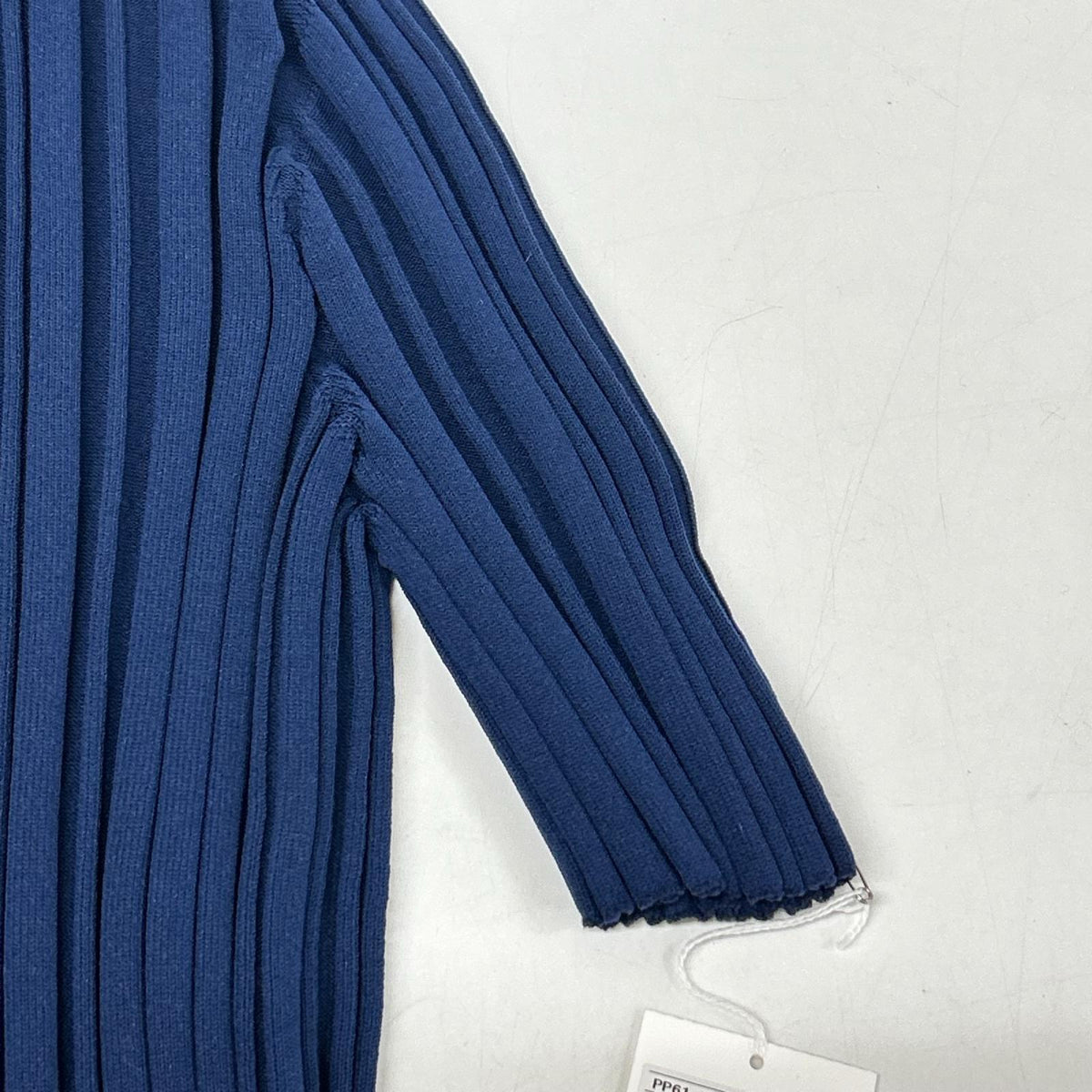 PLEATS PLEASE プリーツプリーズ 26年製 PP61KK811 ネイビー リブニット トップス