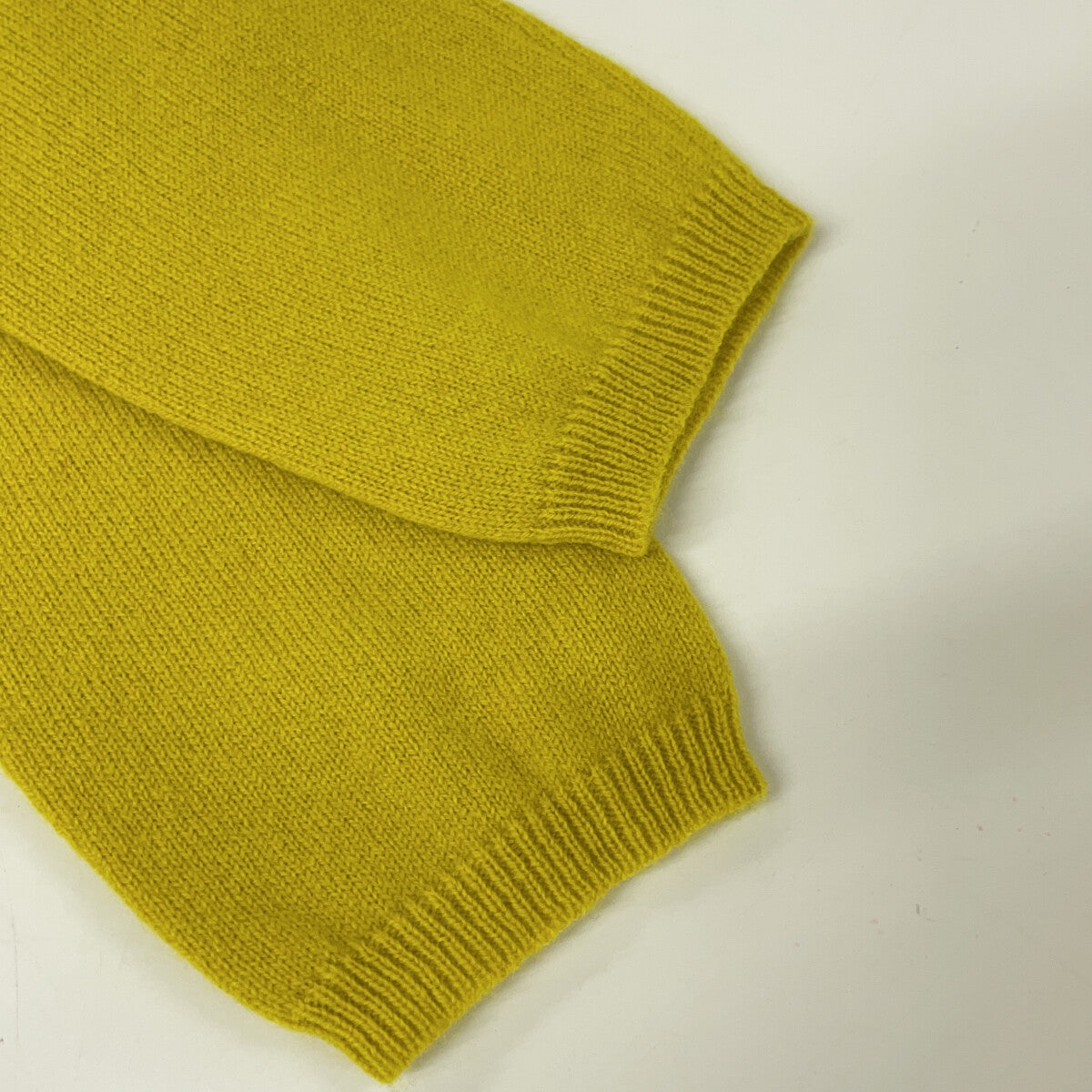 S MaxMara エスマックスマーラ 【新品同様/国内正規】936103410750 カシミヤ Vネック ニットセーター/ トップス