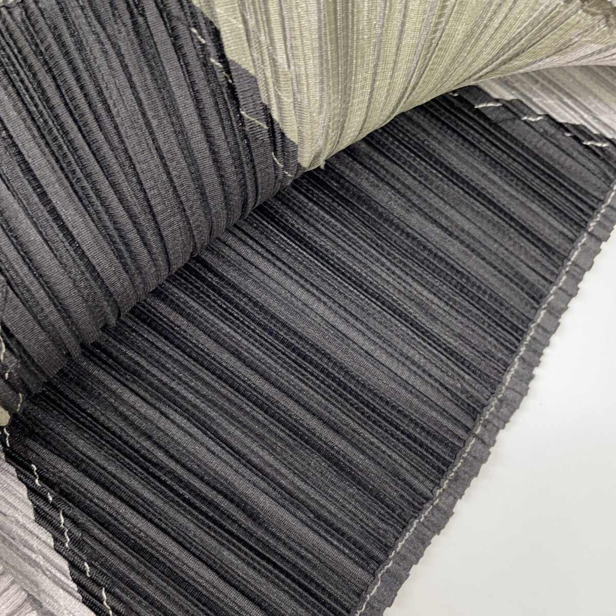 PLEATS PLEASE Pleats Please Black/Grey PP93-JG641 Geometric Skirt Skirt
