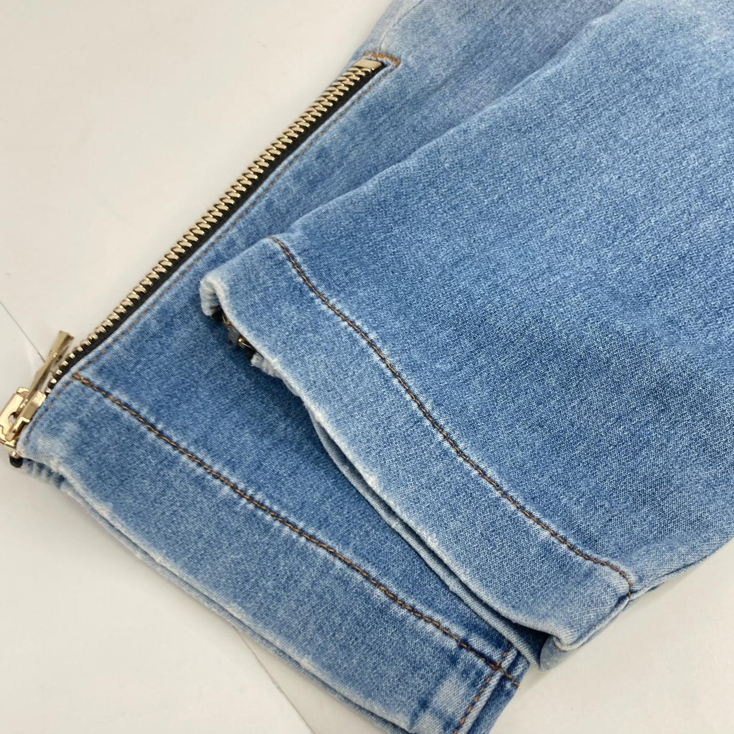 BALMAIN バルマン S7H5009J064 ライトブルー バイカー デニムジョガーパンツ ボトムス