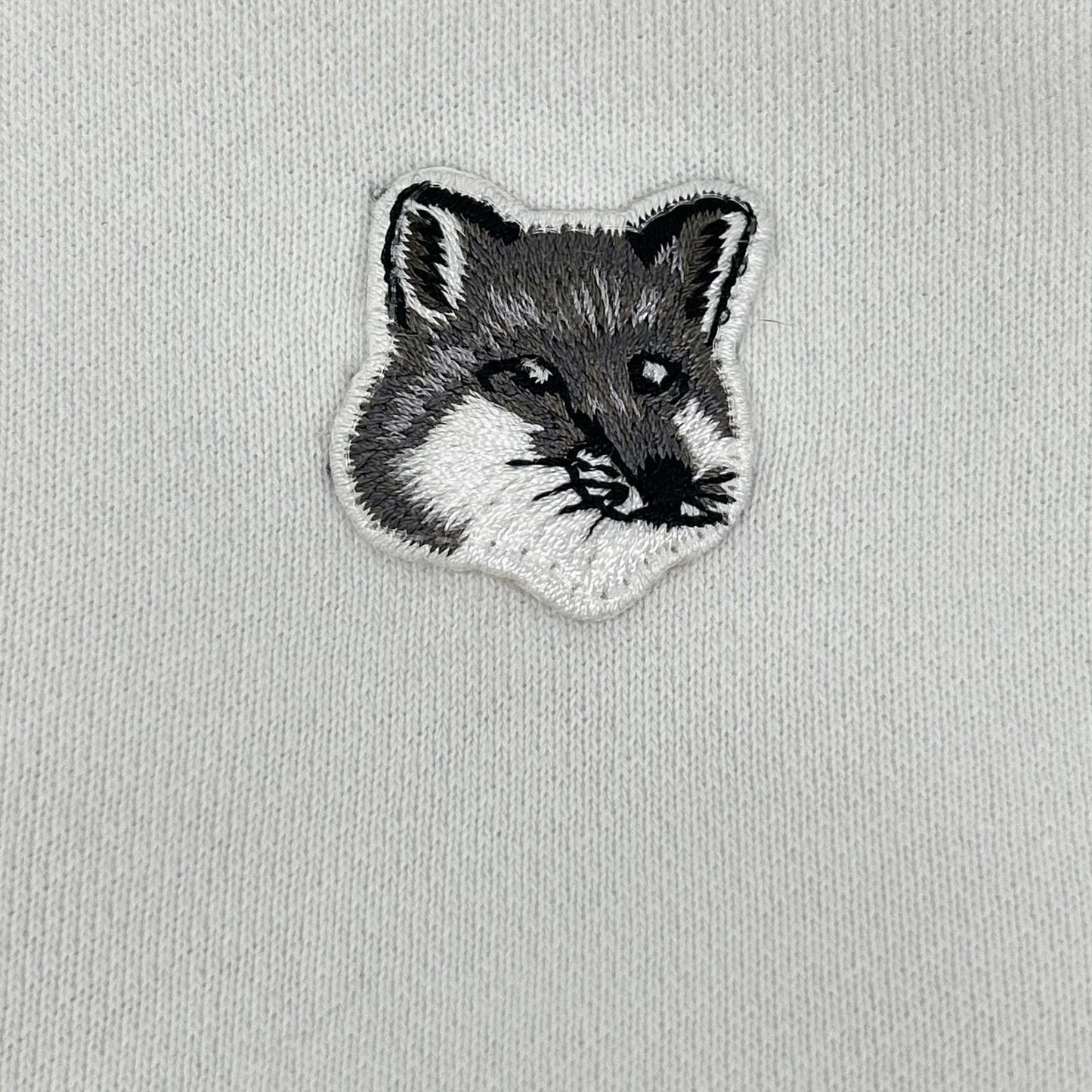MAISON KITSUNE メゾンキツネ GM00333KM0002 ホワイト キツネ刺繍 スウェットシャツ トップス
