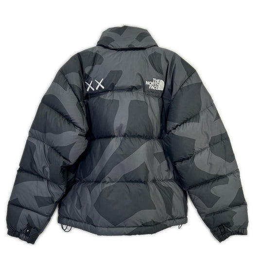 THE NORTH FACE ノースフェイス x KAWS NF0A7WLU 1996 レトロ ヌプシ ダウンジャケット ジャケット