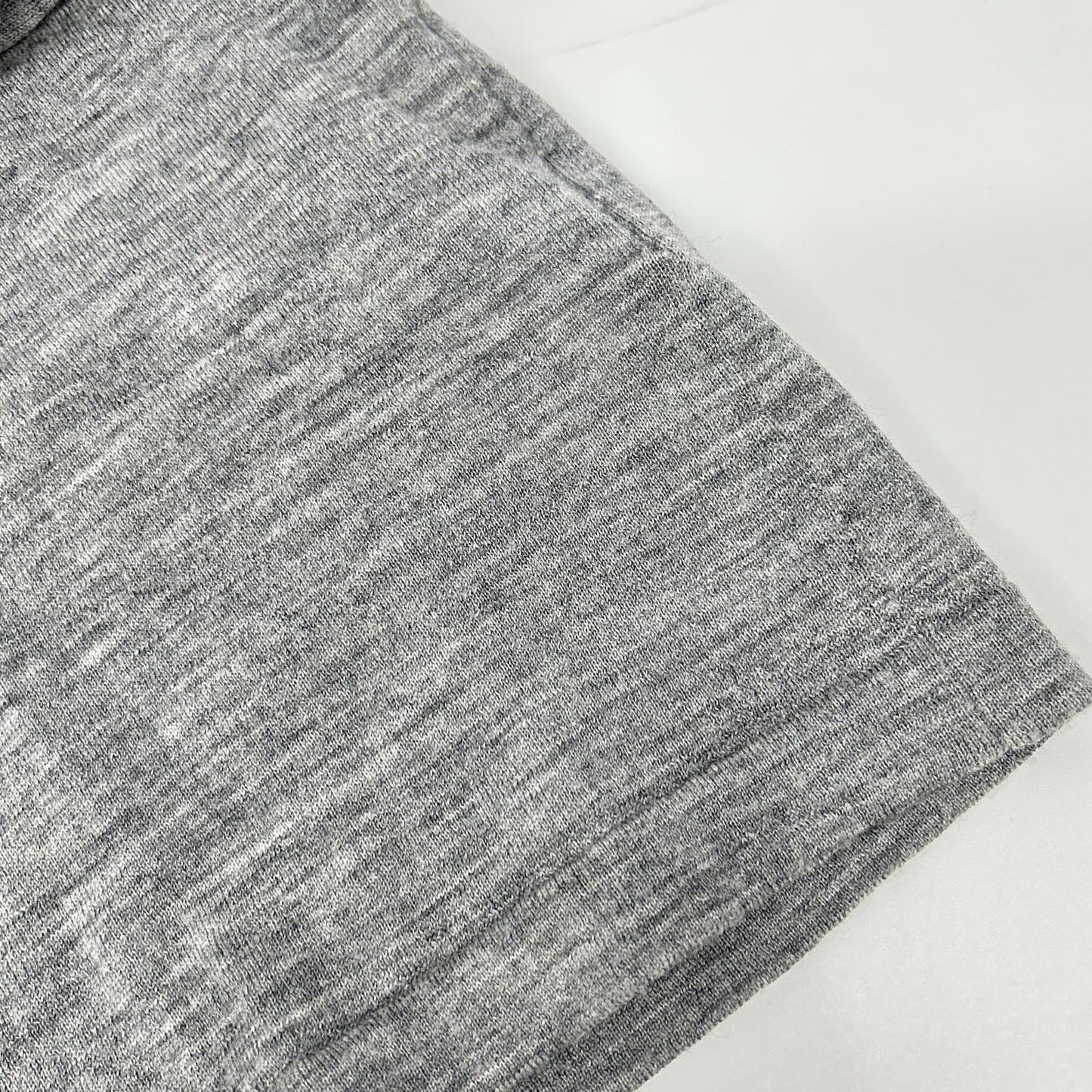 THE SHISHIKUI シシクイ グレー ウール タートルネックニット トップス