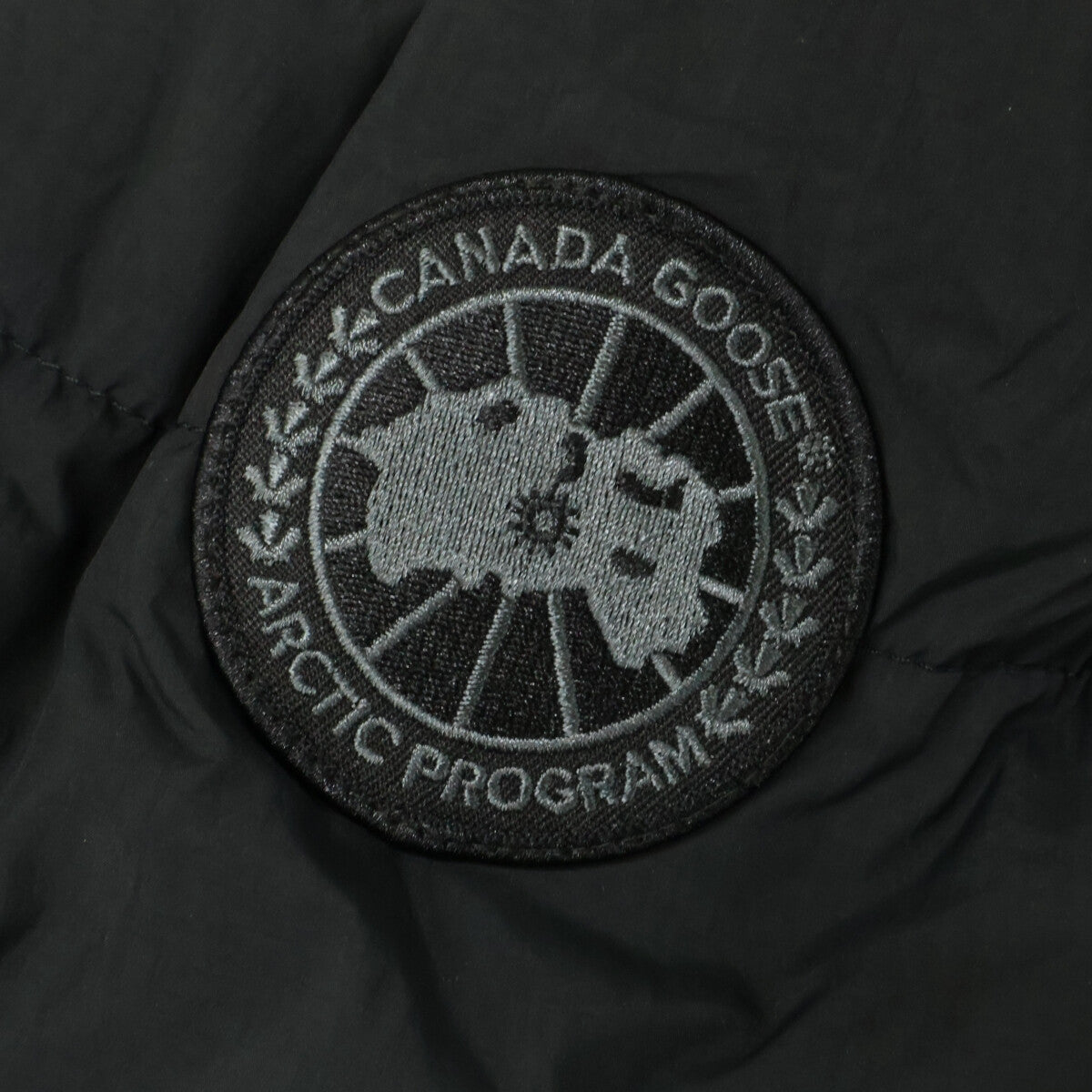 CANADA GOOSE カナダグース 【新品同様/国内正規(株)カナダグースジャパン】2610LB Byward Parka Black Label フード付ダウン コート