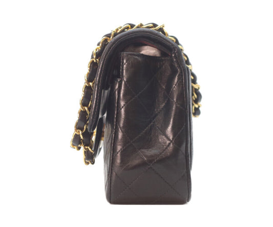CHANEL シャネル 4番 A01113 黒ラム ゴールド金具 Wフラップ マトラッセ23 ショルダーバッグ