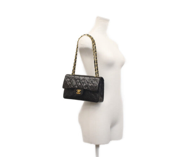 CHANEL シャネル 5番 A01113 黒ラム ゴールド金具 Wフラップ マトラッセ23 ショルダーバッグ