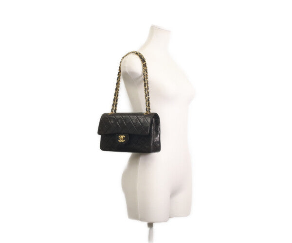 CHANEL シャネル 2番 A01113 黒ラム ゴールド金具 Wフラップ マトラッセ23 ショルダーバッグ