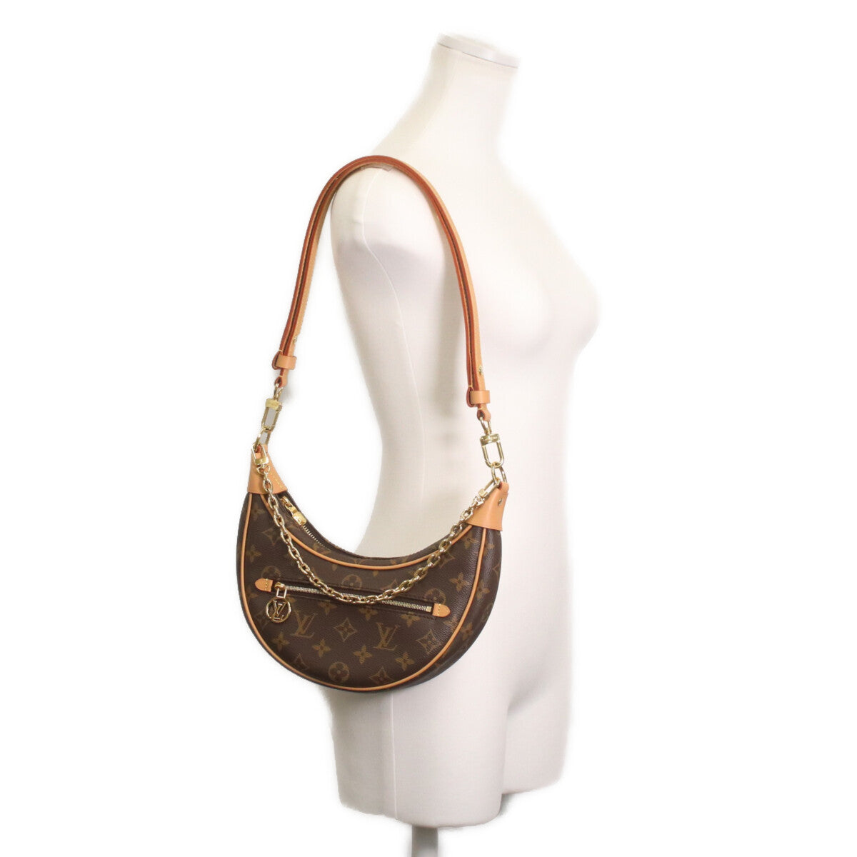 LOUIS VUITTON Louis Vuitton M81098 Monogram Loop shoulder bag