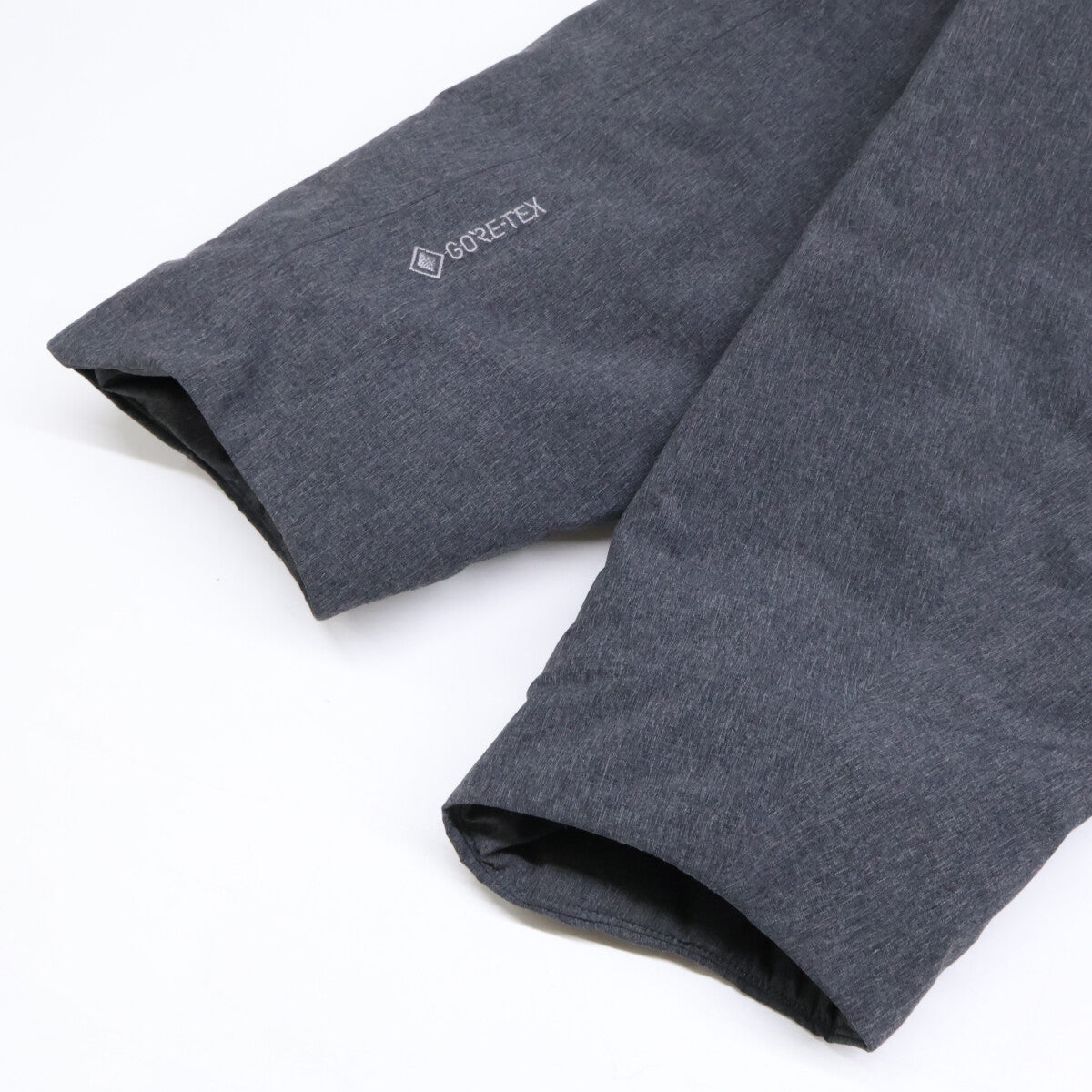 ARC'TERYX アークテリクス 25880 GORE-TEX RADSTEN INSULATED JACKET 中綿入り ジャケット ジャケット