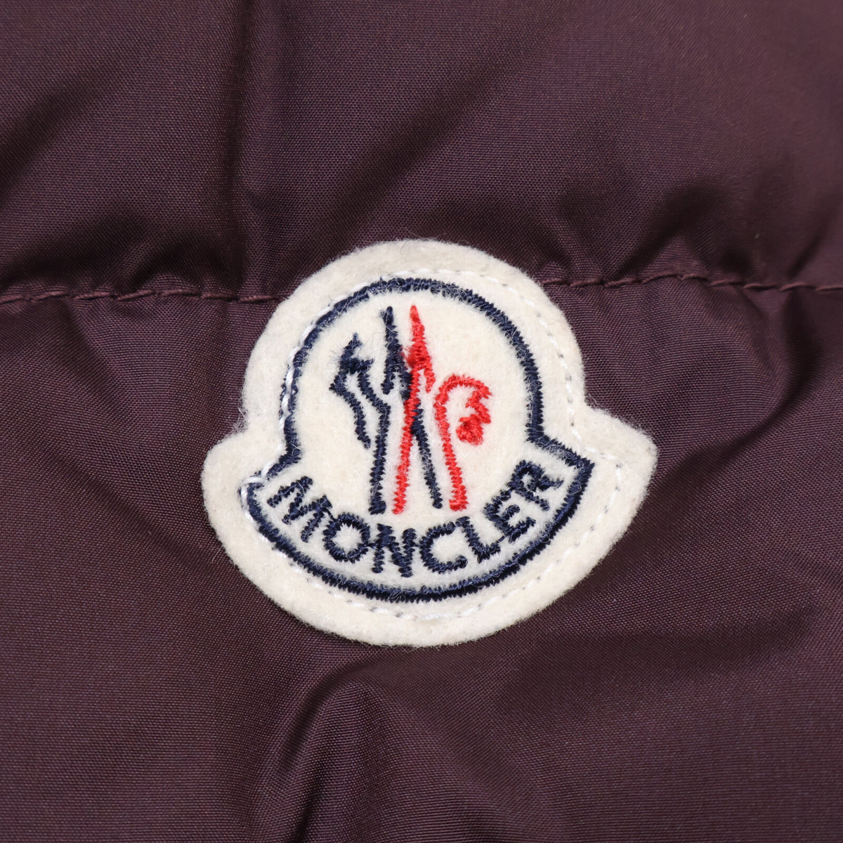 MONCLER モンクレール 43301 CHEVAL シュヴァル ダウン ベスト