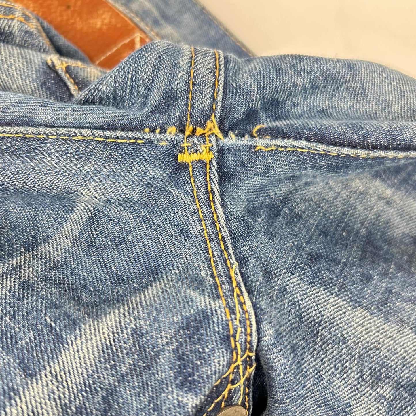 LEVI'S リーバイス 44501 インディゴ レザーシンチバック 大戦モデル S501 ボトムス