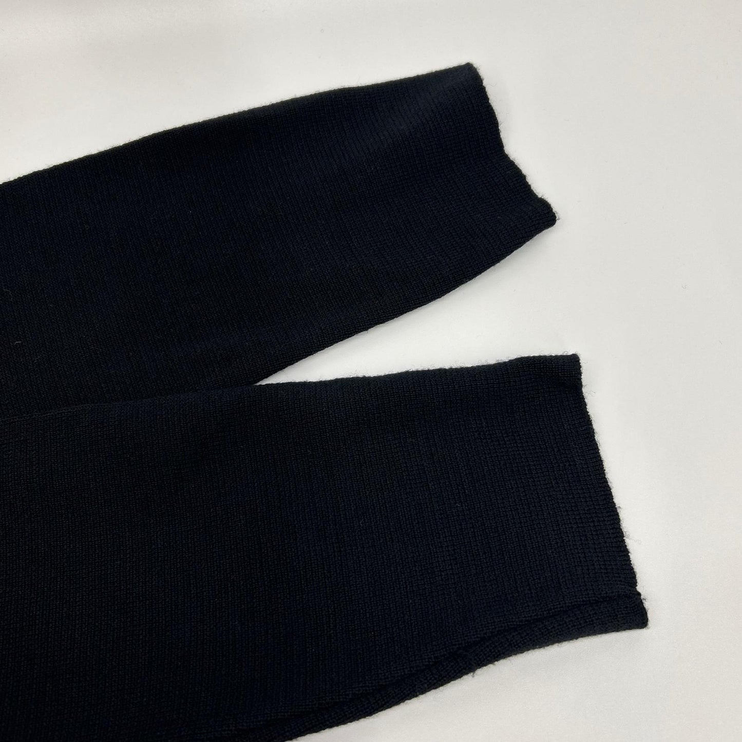 ZANONE 扎诺内 黑色 羊毛 开衫 上衣