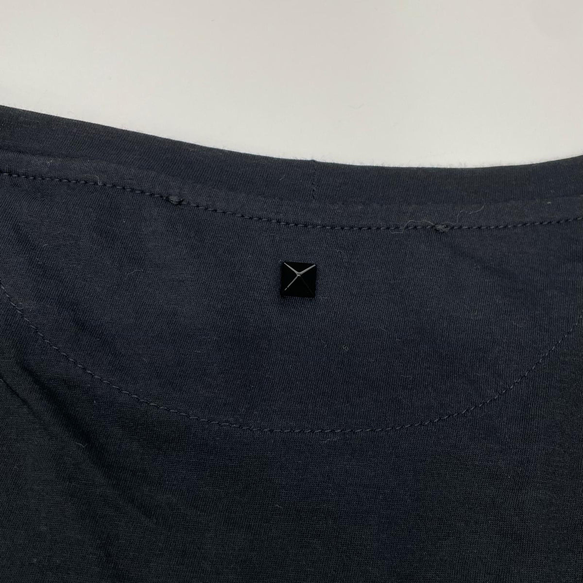 S.VALENTINO バレンチノ NOIR KV0MG03C380 スタッズTシャツ ブラック トップス