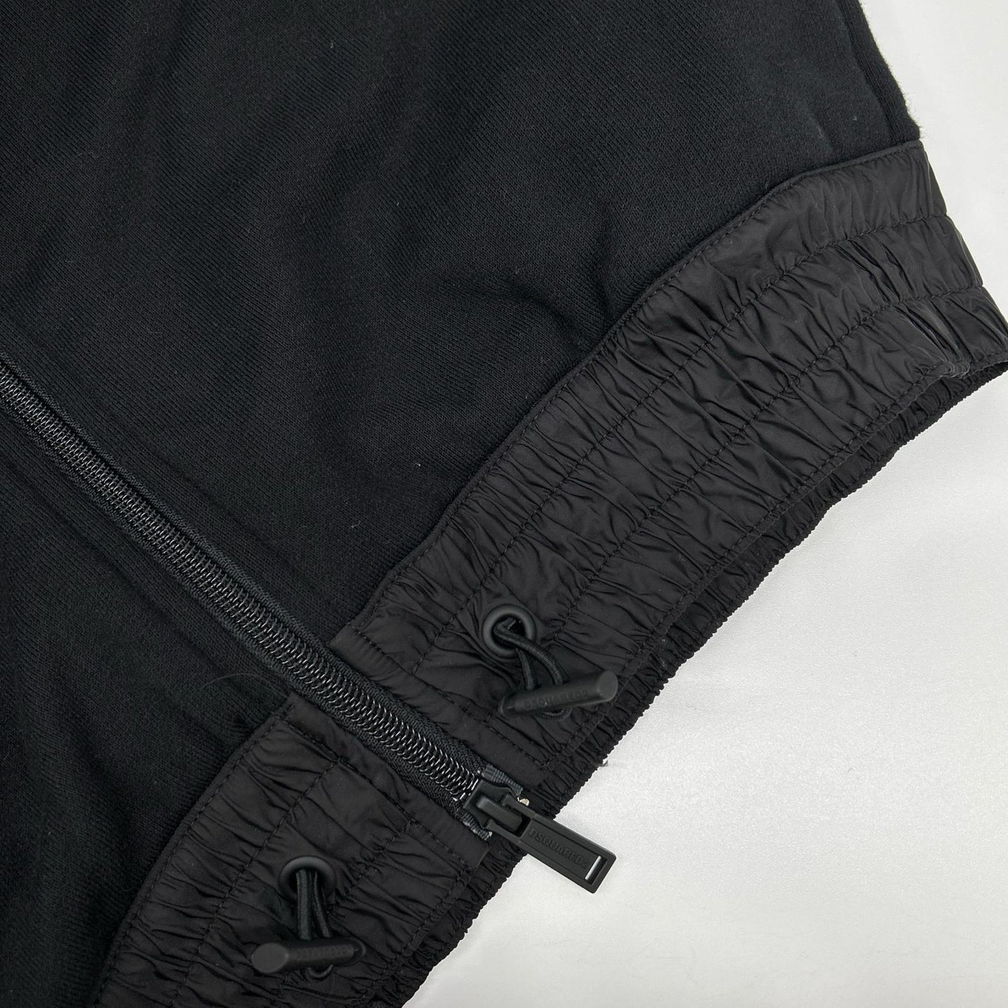 DSQUARED2 ディースクエアード S79HG0004 ブラック ICON ジップアップ ジャケット ジャケット
