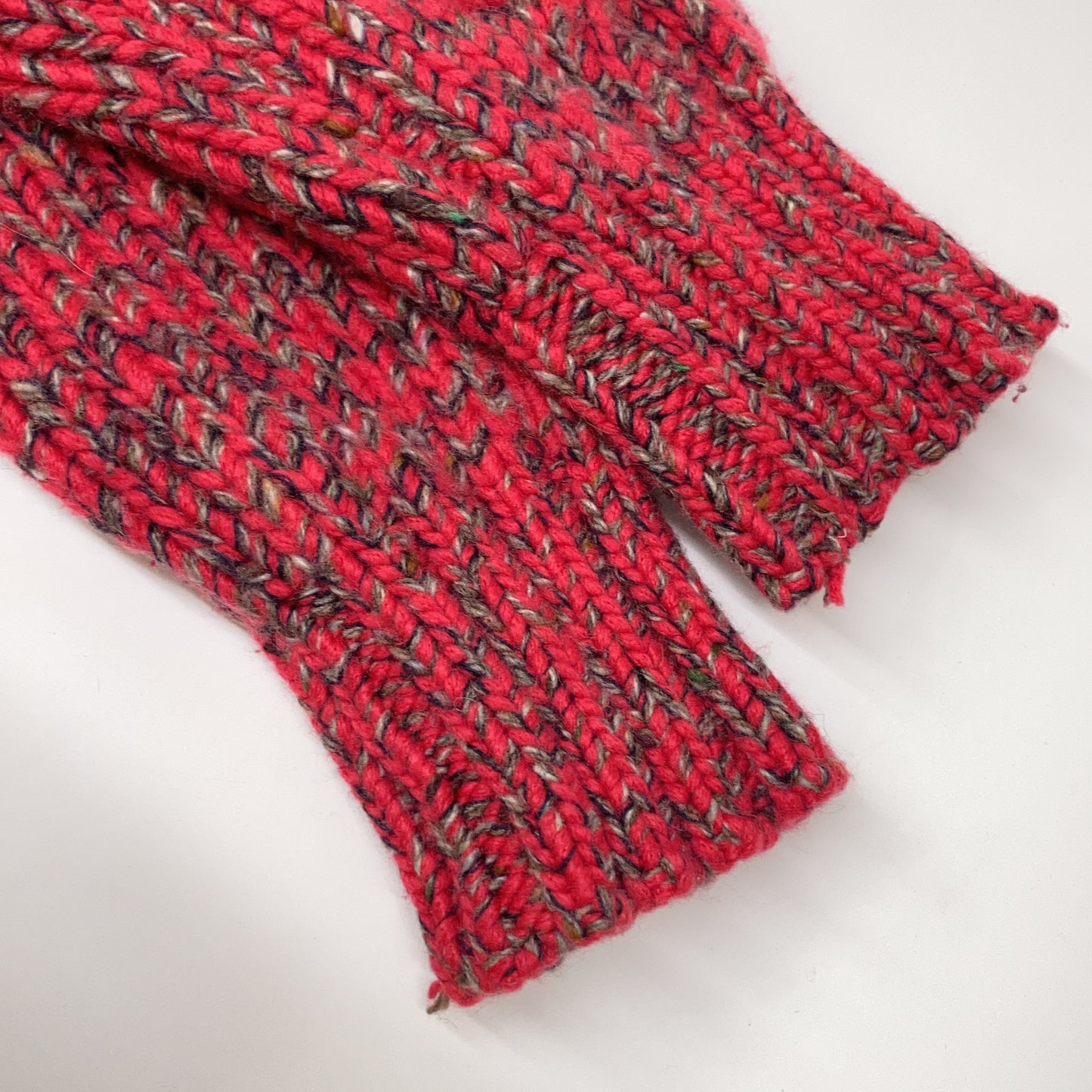 HERMES 1990s-2000s Red Cashmere Low-Gauge High-Neck Knit Tops