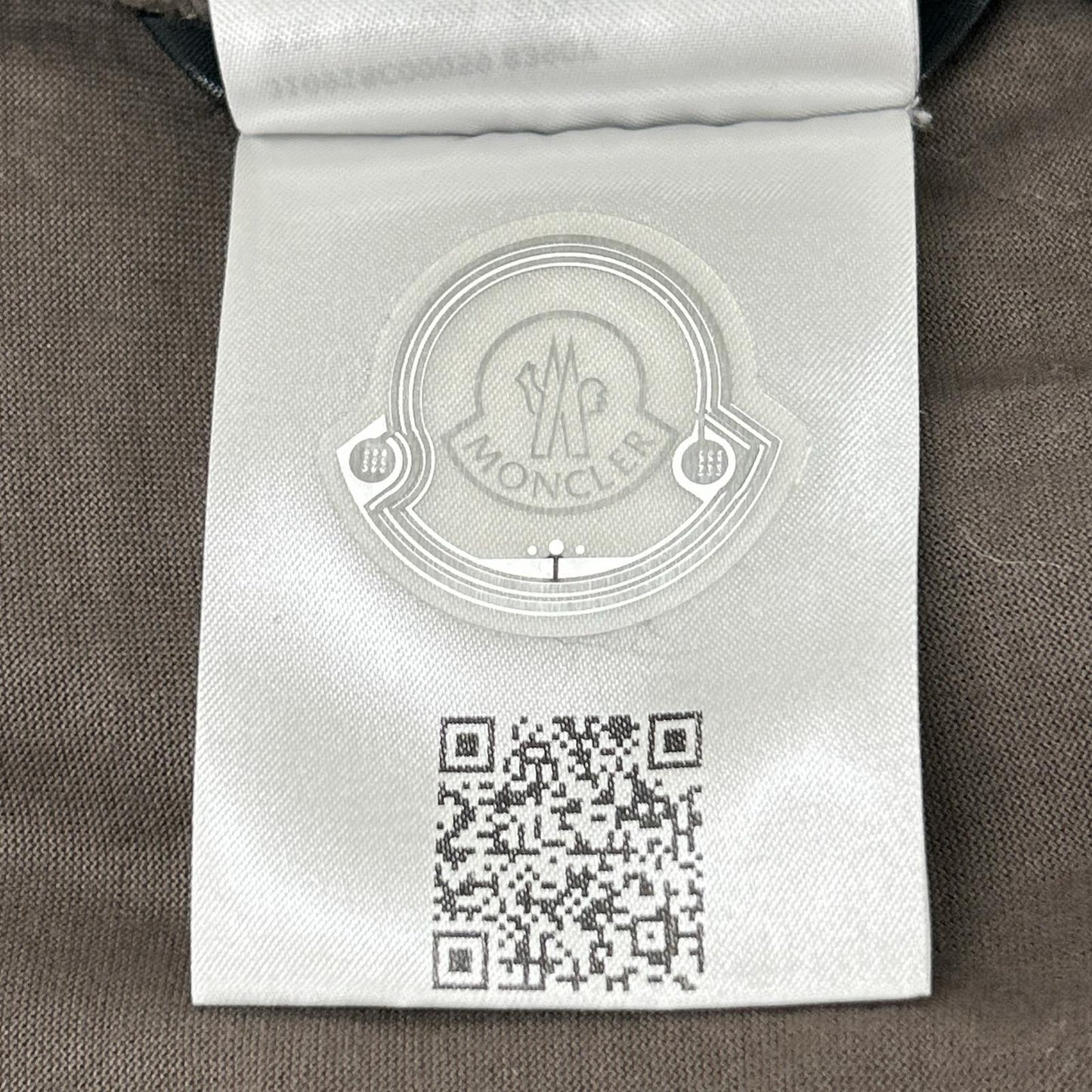 MONCLER モンクレール 【23年製】J10918C00059 SS T-SHIRT バックロゴ 半袖Tシャツ トップス