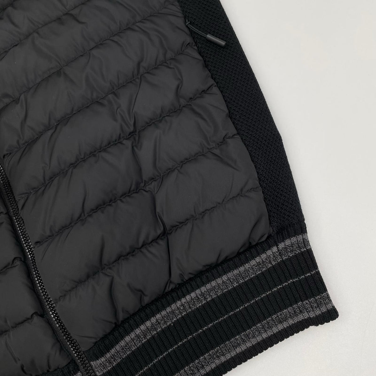 CANADA GOOSE カナダグース ブラック 6830MB ハイブリッジニットダウンジャケット ジャケット