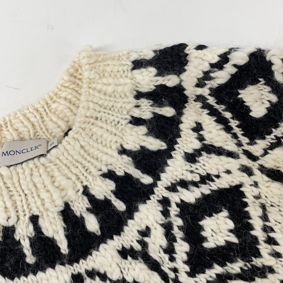 MAGLIONE 羊毛侧拉链针织上衣 S