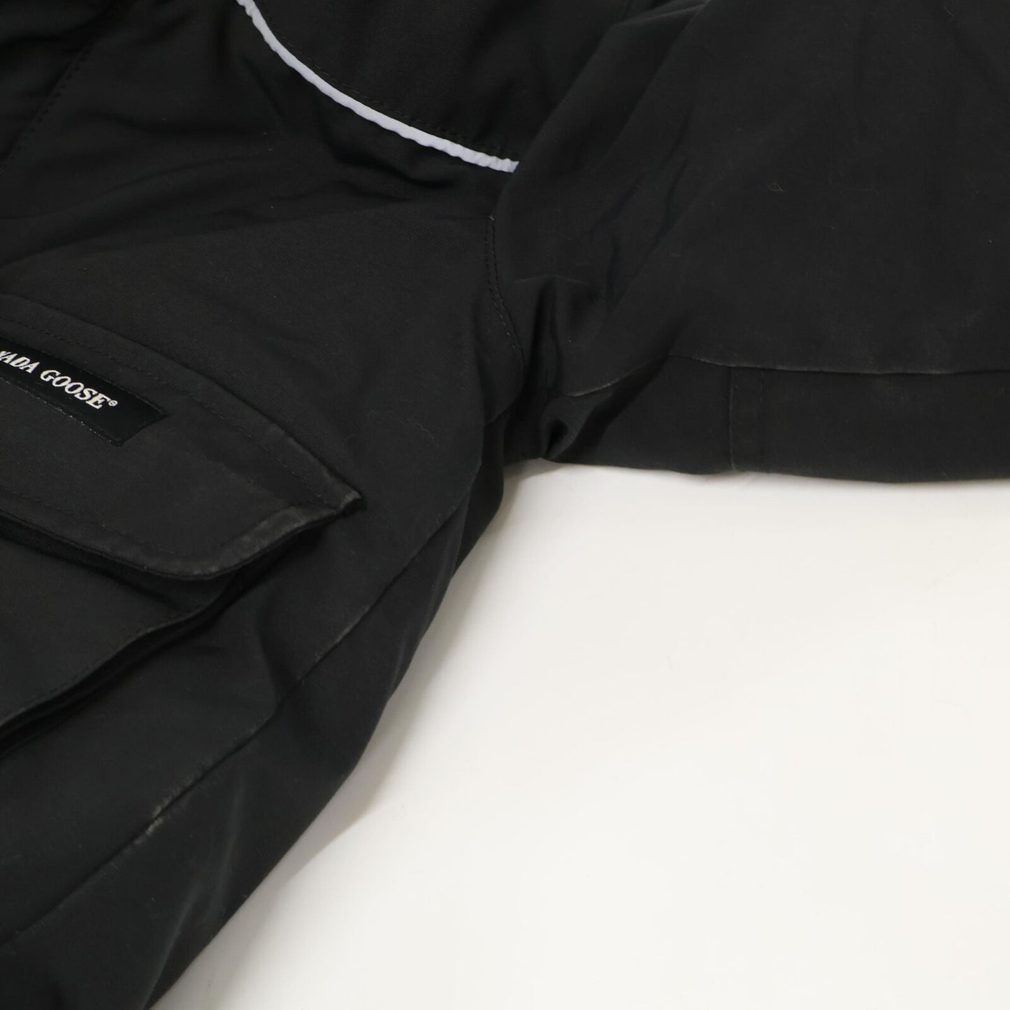 CANADA GOOSE カナダグース 【国内正規(株)サザビーリーグ】4595K フード付ダウンジャケット ジャケット