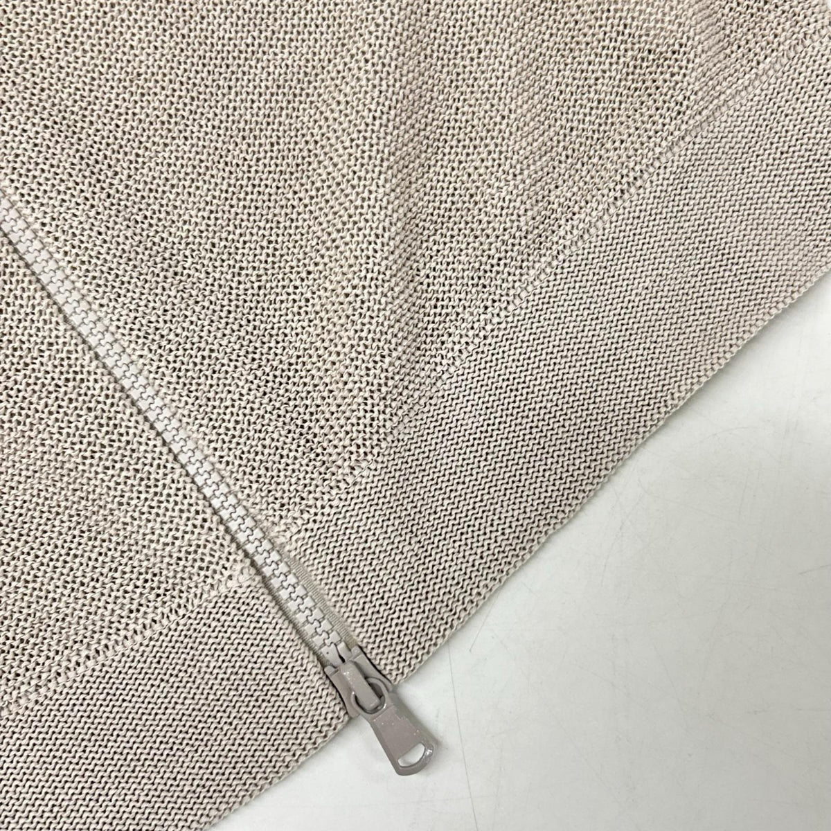 BRUNELLO CUCINELLI ブルネロクチネリ DW5223355 レースフリル付 ジップ ニットジャケット トップス