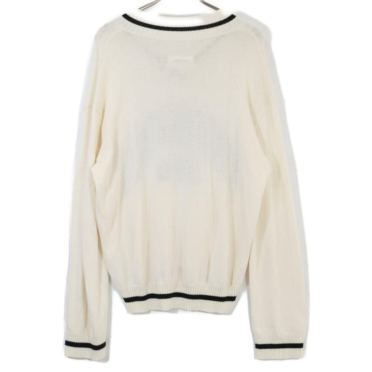 MM6 エムエムシックス 25SS SH0HN0002 ホワイト ロゴデザイン Vネックプルオーバーニット トップス
