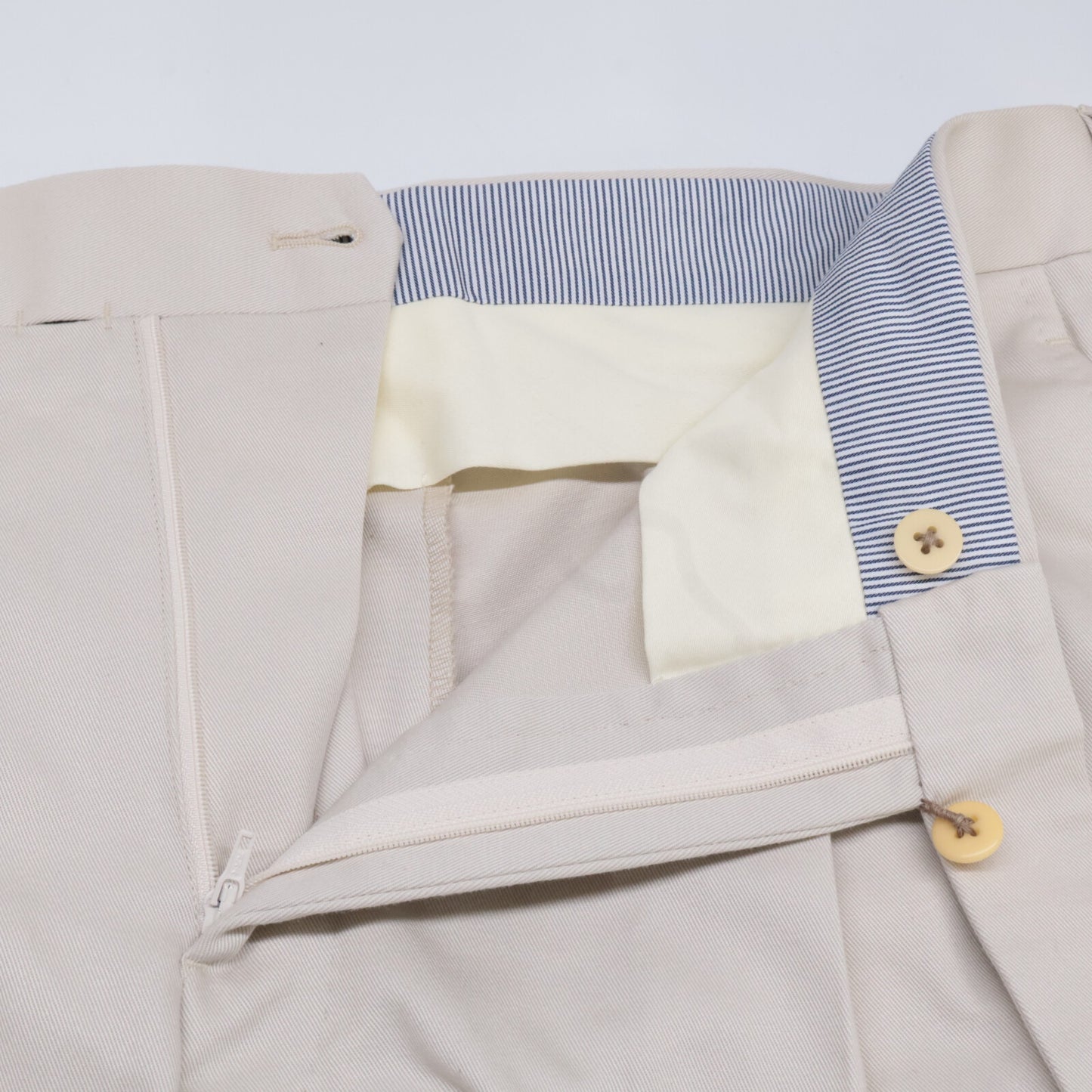 IGARASHI TROUSERS イガラシ トラウザーズ ライトベージュ コットン ワンタックチノスラックスパンツ ボトムス