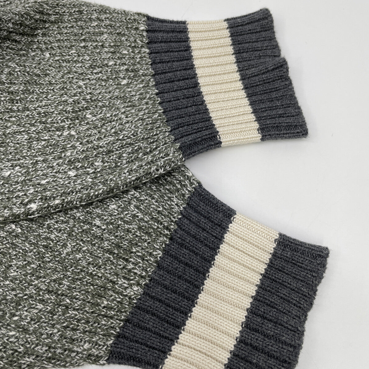 BRUNELLO CUCINELLI ブルネロクチネリ グリーン コットン×カシミヤ×シルク×ナイロン ボタンニットカーディガン トップス 44