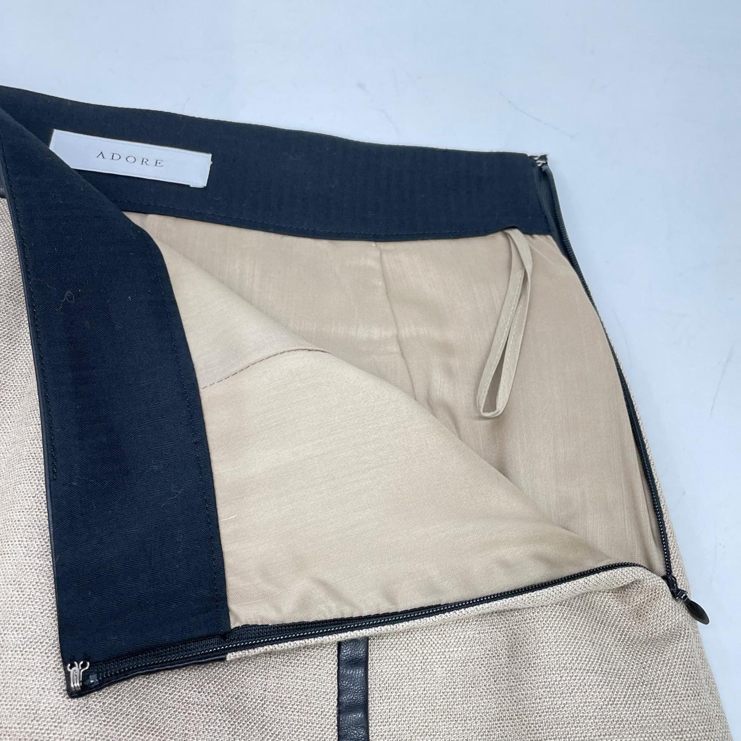 ADORE 531-2120503 Beige x Black Linen Blend Piping Tight Skirt Skirt 38 Ladies