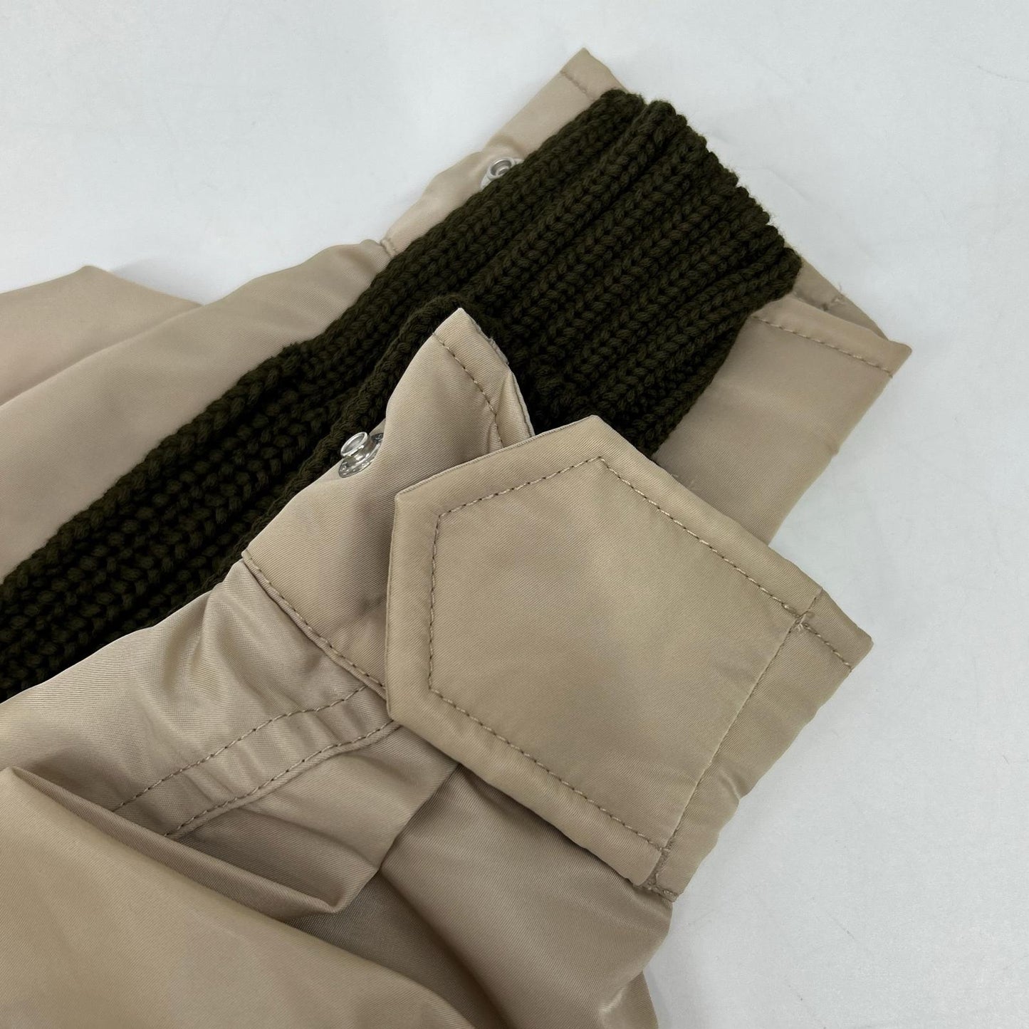 sacai サカイ 22SS 22-06074 オリーブ×ベージュ MA-1ドッキング ニットプルオーバー トップス