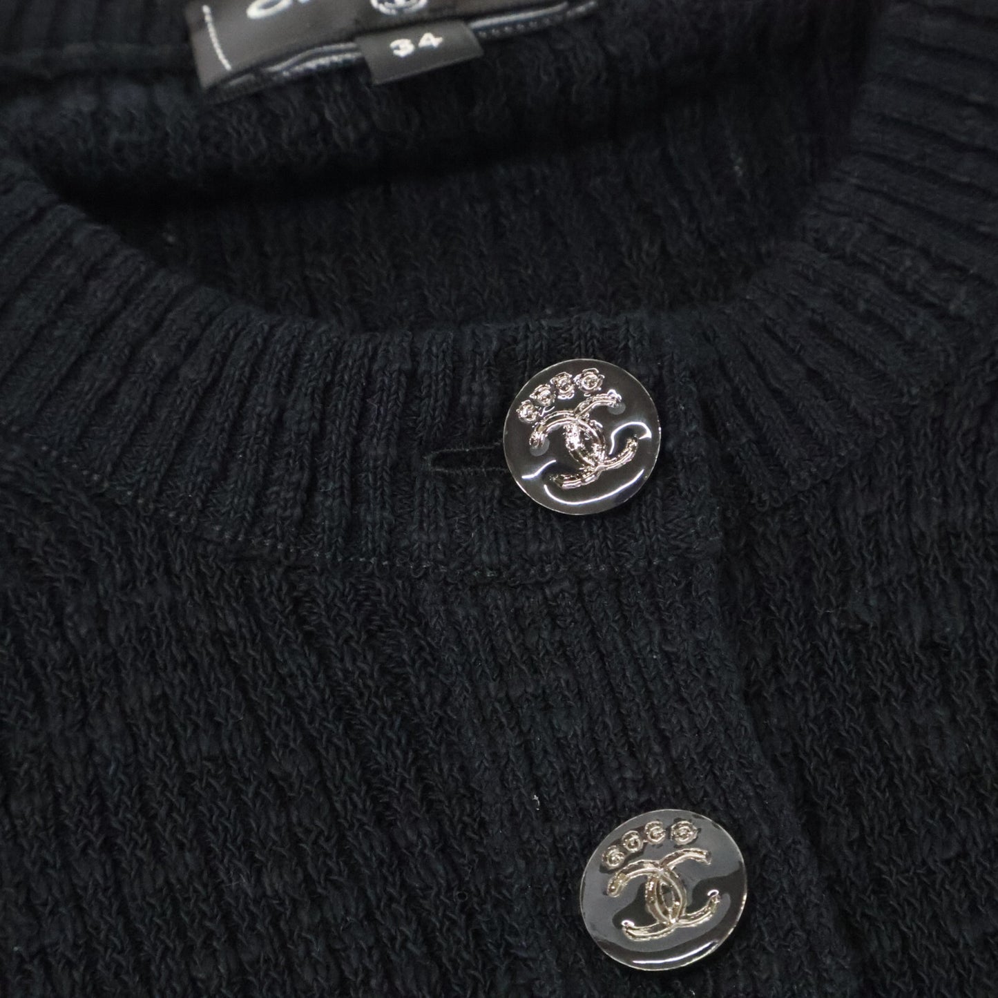 CHANEL シャネル 新品同様 国内正規 25SS P78616K11464 ココビーチ ココボタン ショートスリーブコットンニット トップス