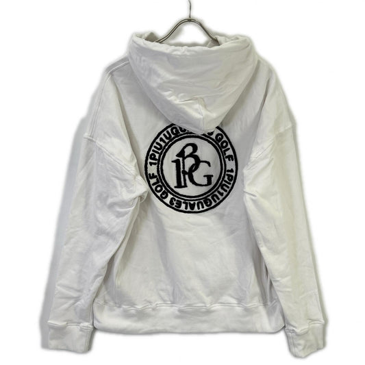1piu1uguale3 ウノピゥウノウグァーレトレ 【GOLF】GRB096-CTU239 ホワイト BIG PULLOVER BC PARKA バックロゴパーカフーディ トップス