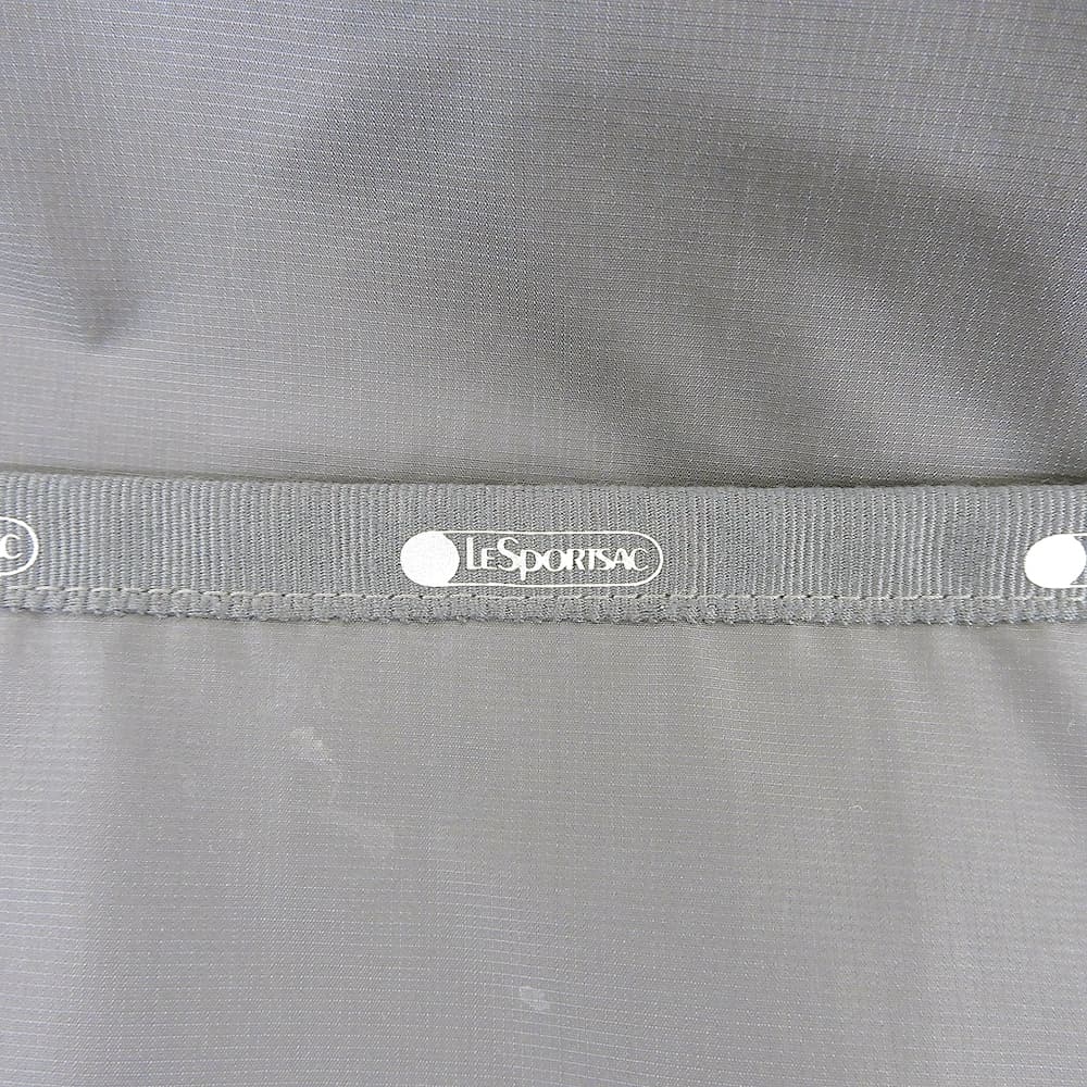 LeSportsac レスポートサック 美品 エッセンシャル CARRYALL BP バックパック ナイロン リュック・デイパック レディース グレー