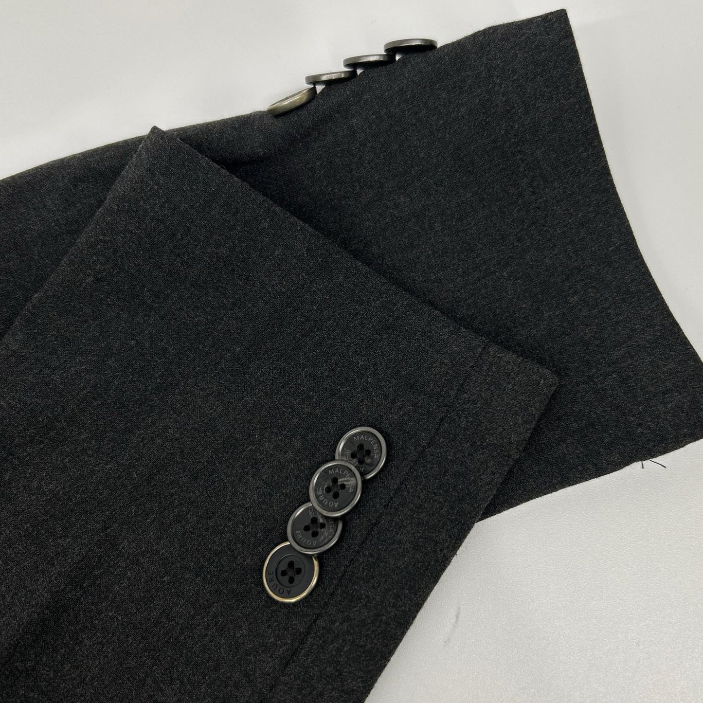 AOURE 阿乌尔 AMFJ241013 灰色 MALPENSA JACKET 两粒扣单排扣西装夹克 外套
