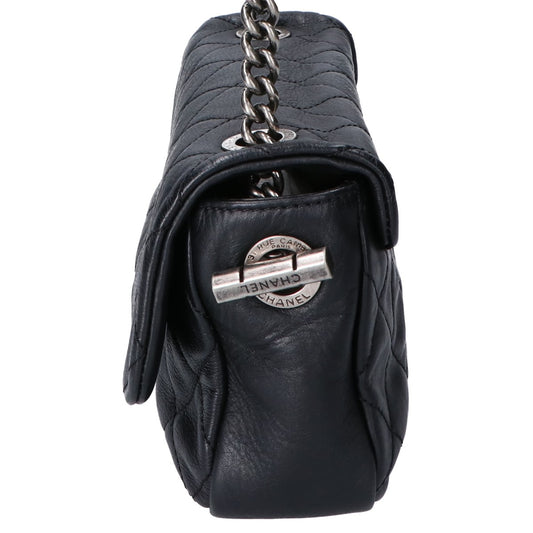 CHANEL Chanel 16 series Calfskin Matelasse Single Flap Chain Shoulder Bag