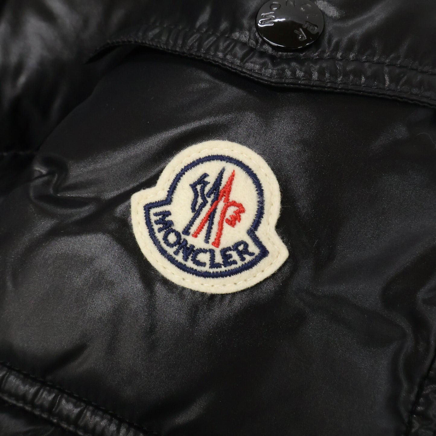 MONCLER 蒙口 【美品/23年款】MAYA 玛雅 连帽羽绒服 夹克