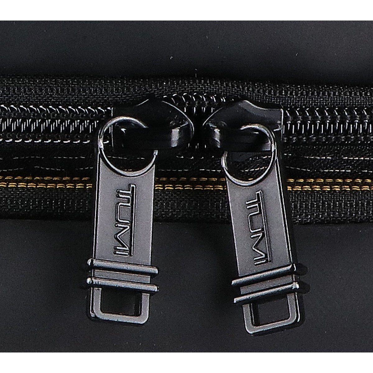 TUMI トゥミ 232718DNX Alpha Bravo Nomadic Backpack ノバティック リュック バックパック
